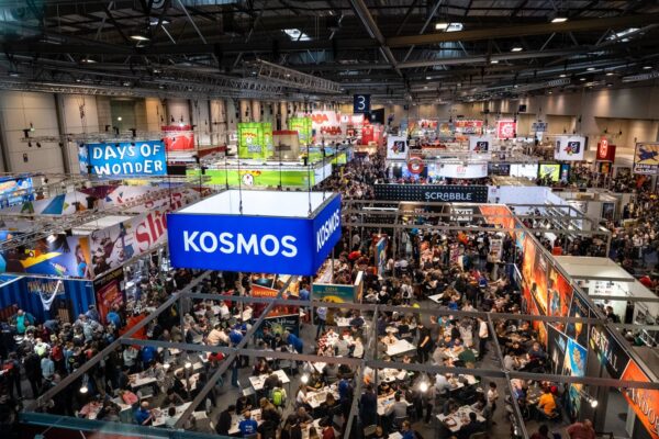 L'un des nombreux hall du spielmesse à Essen.